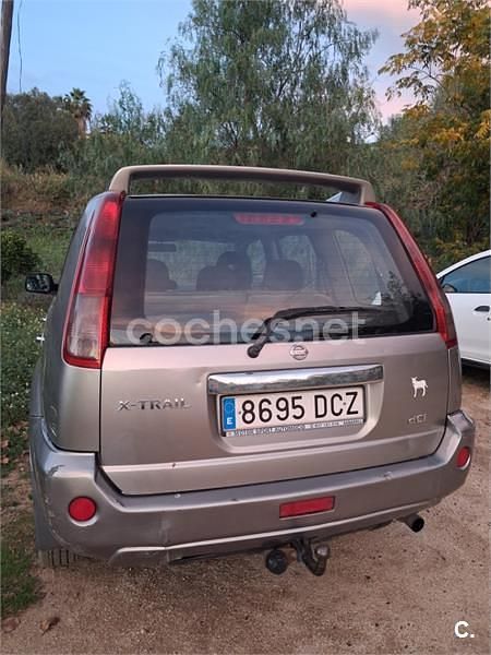 Käytetty Nissan X-Trail Comfort 136 HP (100 kW) 2004 Harmaa Katumaasturi