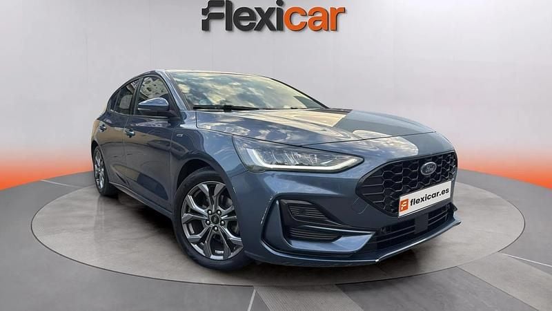 Begagnad Ford Focus ST-Line 125 HK (91 kW) 2023 Sedan