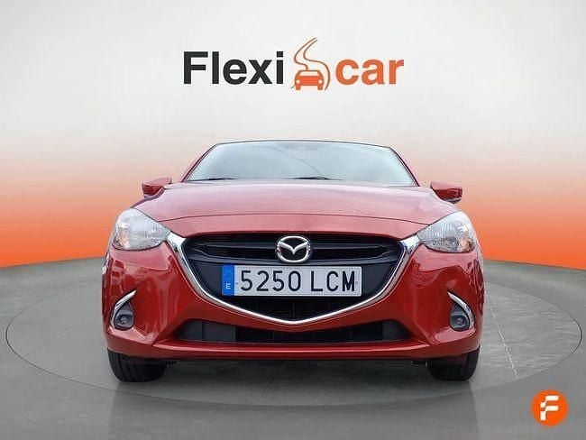 Usado Mazda 2 90 CV (66 kW) 2019 Rojo Berlina