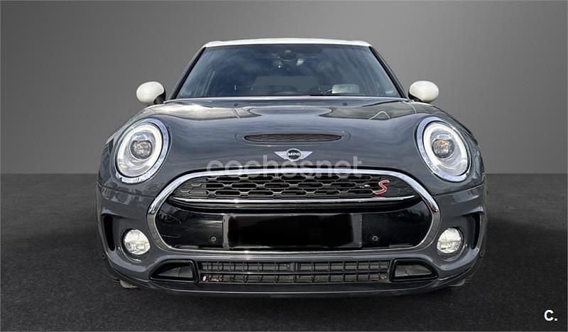 Usado Mini Cooper S Clubman 192 CV (141 kW) 2018 Gris / plata Familiar