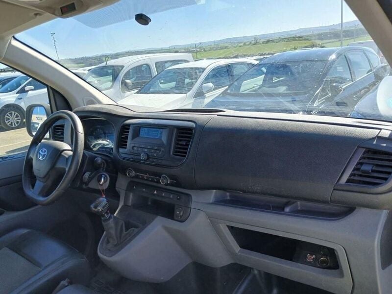 Usado Toyota Proace Business Edition 122 CV (89 kW) 2019 Blanco Monovolumen