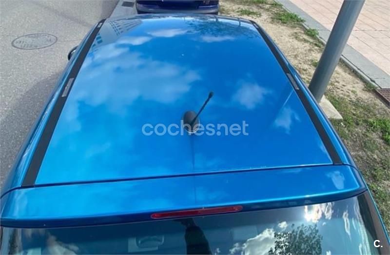 Azul Usado 2007 Peugeot 207 Berlina | 3100 € (Precio justo) - Imagen 1/4