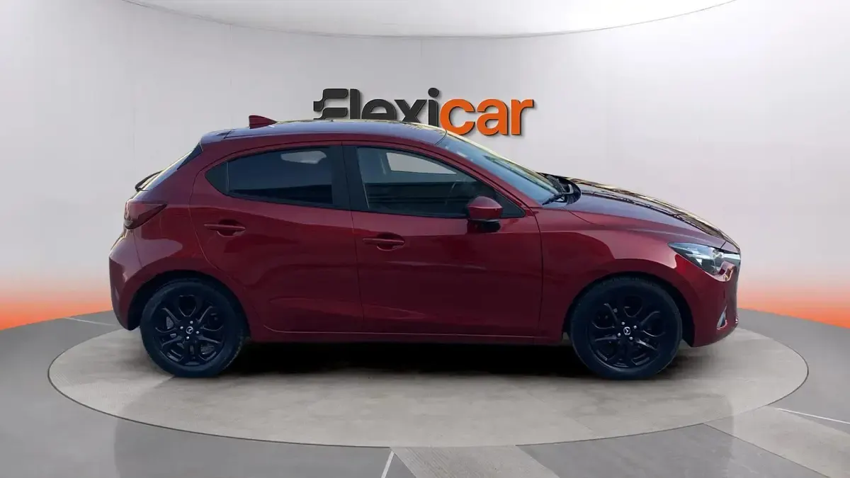 Usado Mazda 2 Edition 90 CV (66 kW) 2019 Rojo Berlina