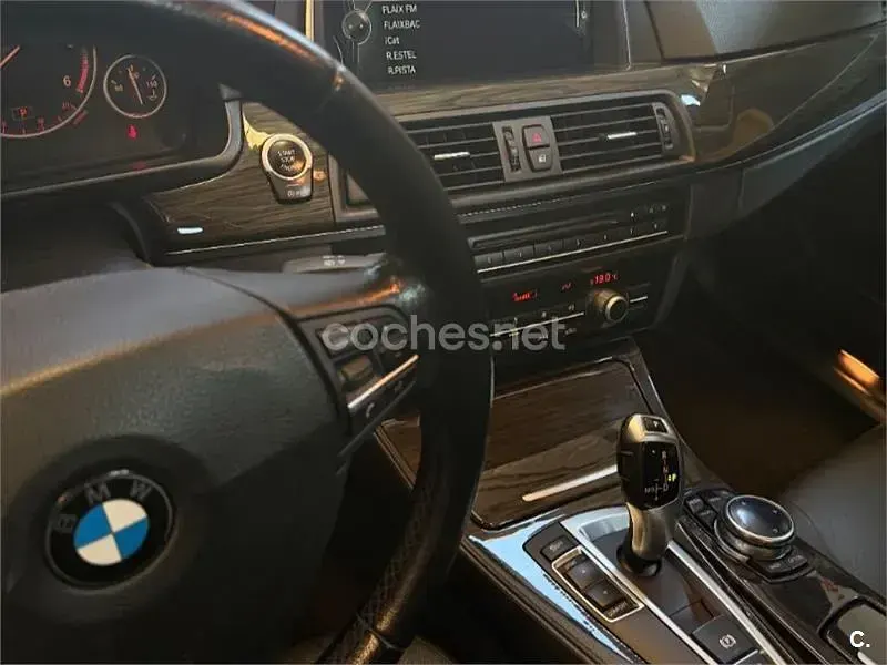 Usado BMW 525 218 CV (160 kW) 2014 Negro Berlina