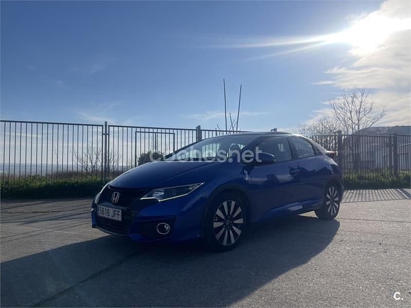 Usado Honda Civic Sport 100 CV (73 kW) 2015 Azul Berlina