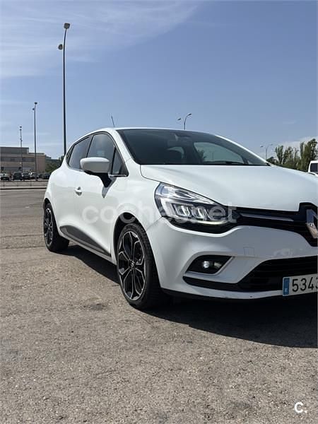 Usado Renault Clio IV Zen 90 CV (66 kW) 2018 Blanco Berlina