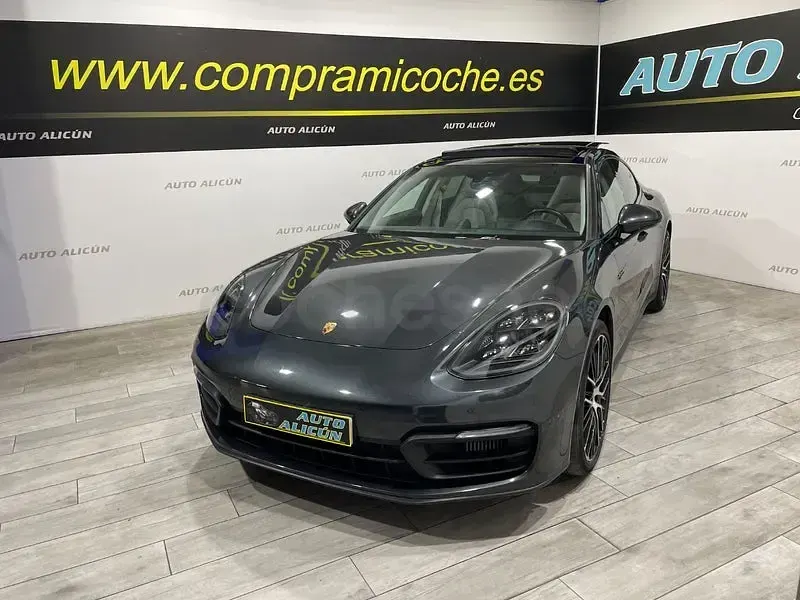 Usado Porsche Panamera 4 E-Hybrid 462 CV (339 kW) 2021 Gris / plata Utilitario