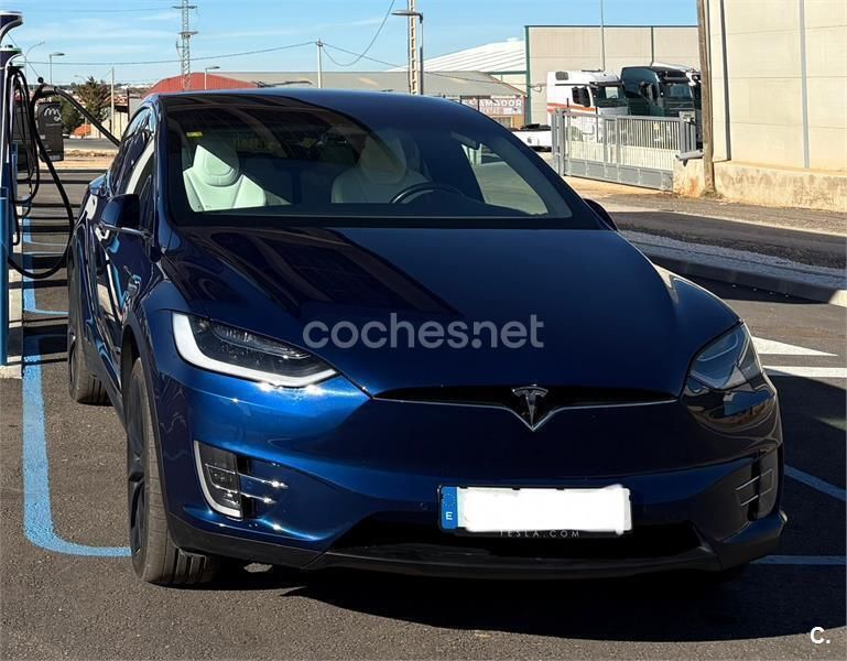 Eléctrico Usado 2018 Tesla Model X SUV | 33.000 € (Buen precio) - Imagen 1/4
