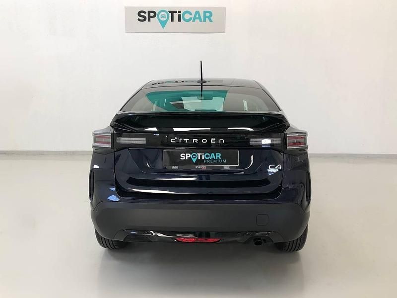 Nowe Citroën C4 136 KM (100 kW) 2025 Niebieski Sedan/Limuzyna