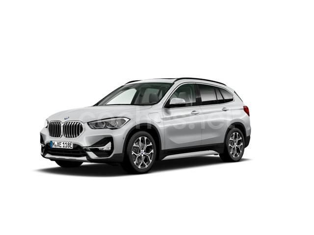 Usado BMW X1 Executive 220 CV (161 kW) 2021 Gris / plata SUV