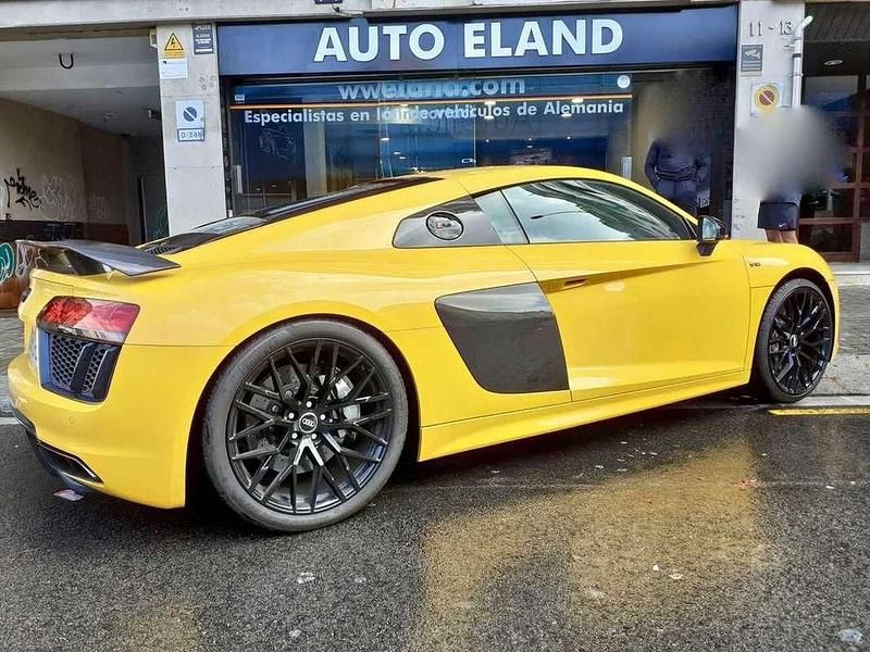 Usado Audi R8 Coupé Sport 611 CV (449 kW) 2015 Amarillo Coupe