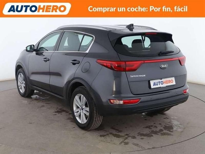 Usado Kia Sportage Plus 132 CV (97 kW) 2018 Gris SUV