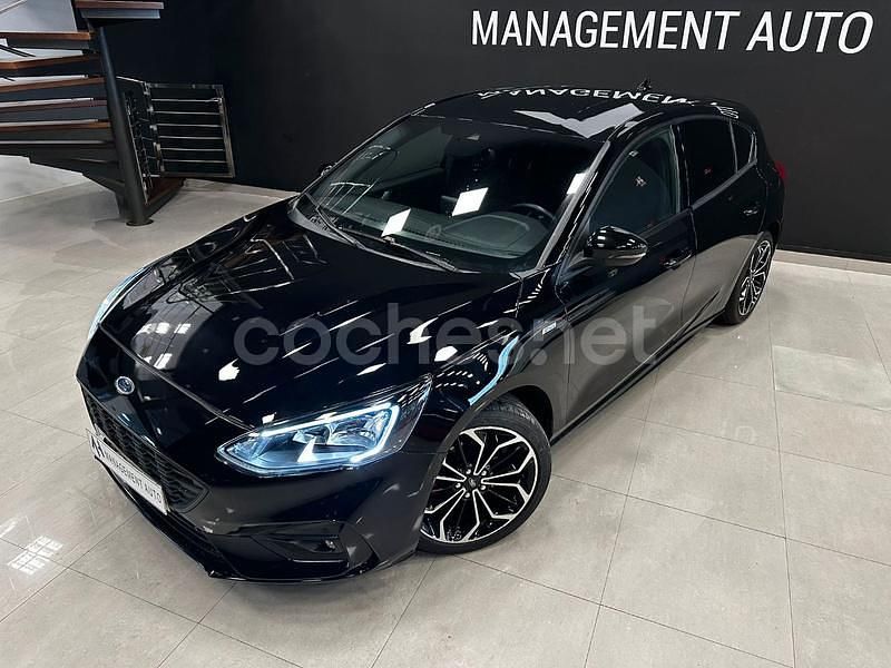 Usado Ford Focus ST-Line 125 CV (91 kW) 2020 Negro Berlina
