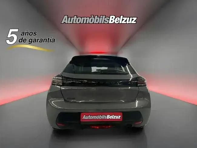 Usado Peugeot 208 Active 102 CV (75 kW) 2024 Gris Utilitario