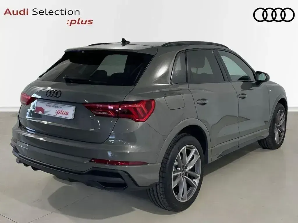 Usado Audi Q3 Ambiente 150 CV (110 kW) 2024 Gris SUV