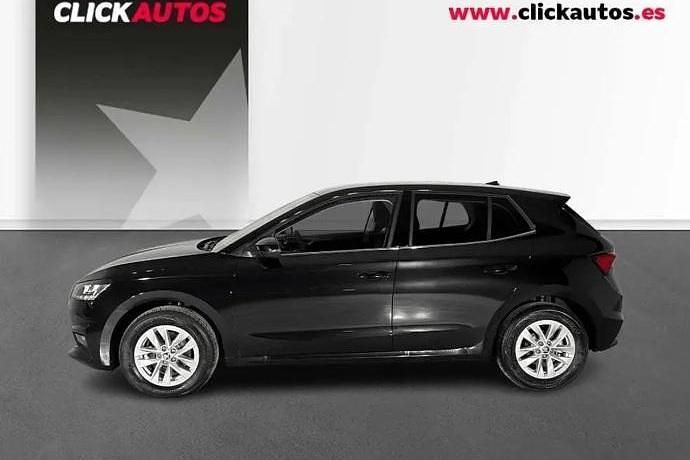 Usado Skoda Fabia Selection 115 CV (84 kW) 2025 Blanco Utilitario