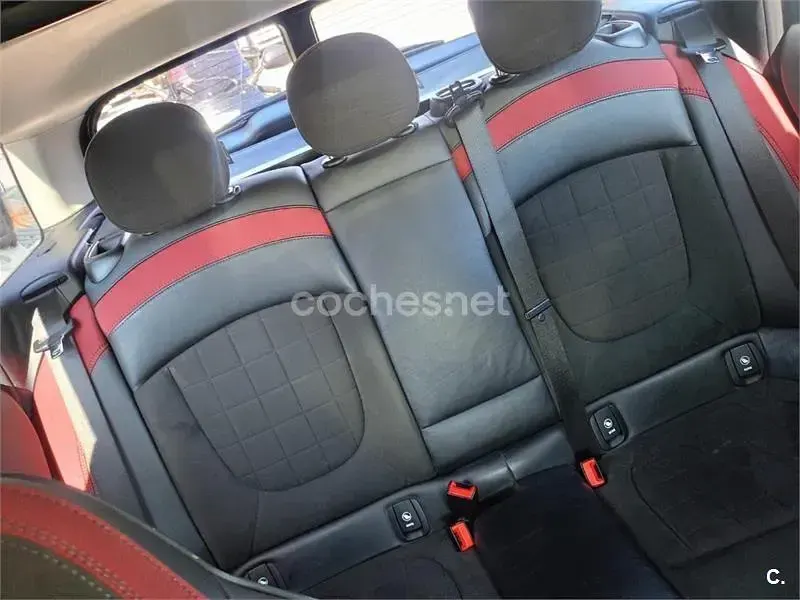 Usado Mini Cooper SD Clubman 190 CV (139 kW) 2016 Negro Familiar