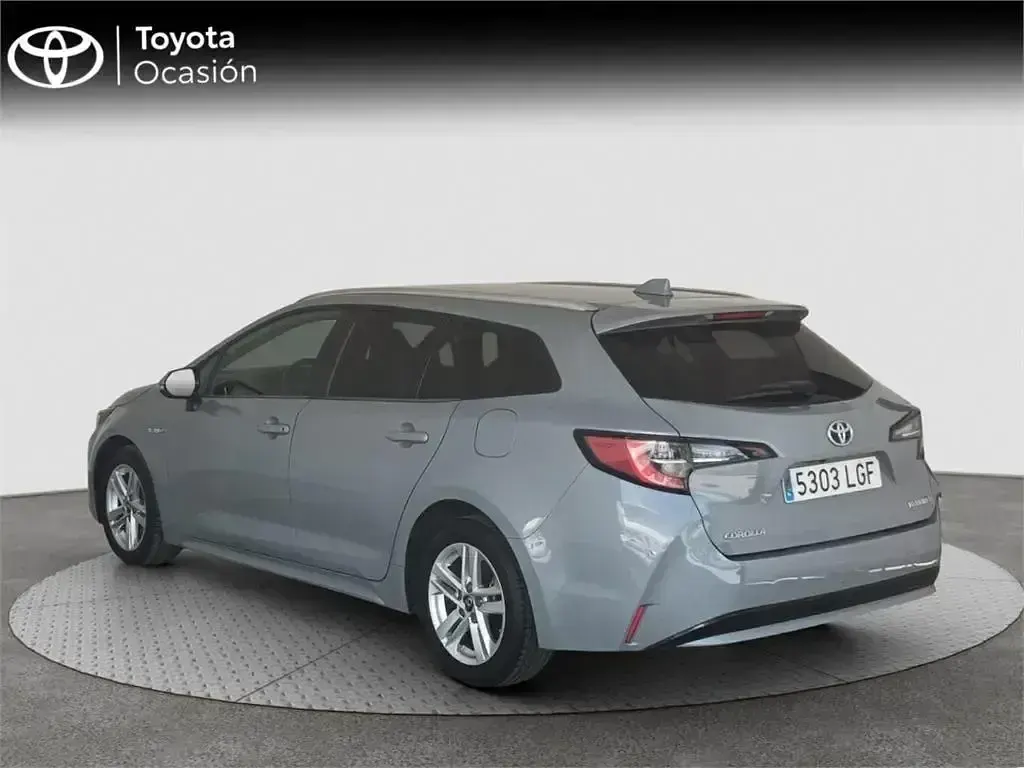 Usado Toyota Corolla Active 122 CV (89 kW) 2020 Gris Familiar