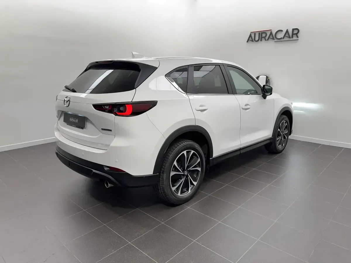 Usado Mazda CX-5 Sky 165 CV (121 kW) 2024 Blanco SUV
