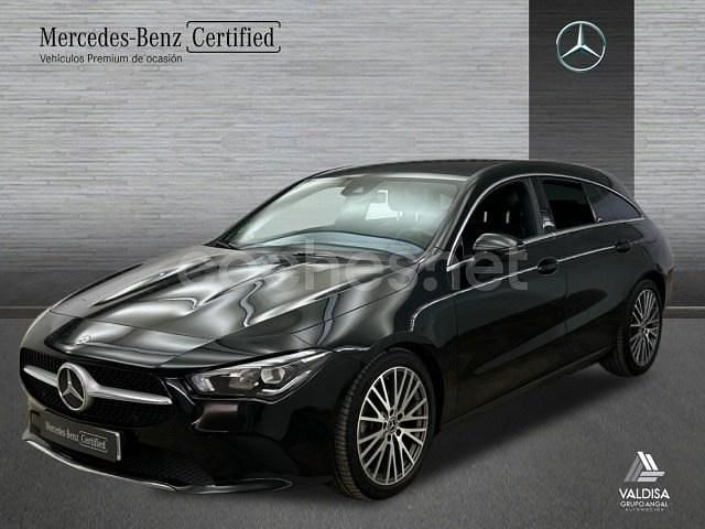 Negro noche Usado 2020 Mercedes CLA200 Shooting Brake Familiar | 26.900 € (Precio justo) - Imagen 1/4