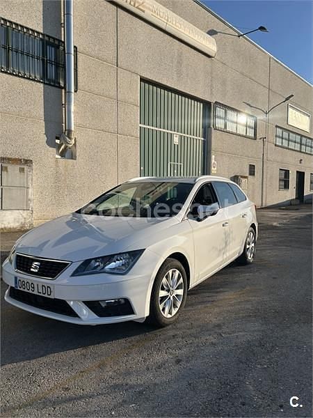Usado Seat Leon ST Style 130 HP (95 kW) 2019 Branco Carrinha