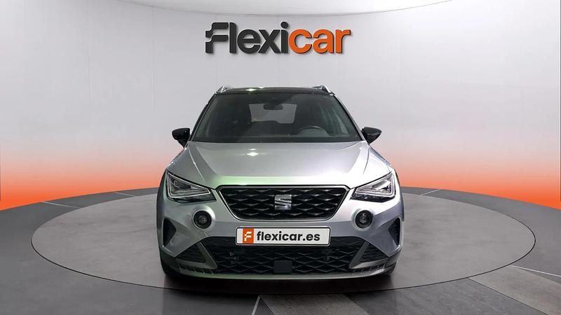 Usado Seat Arona FR 116 CV (85 kW) 2024 Gris SUV