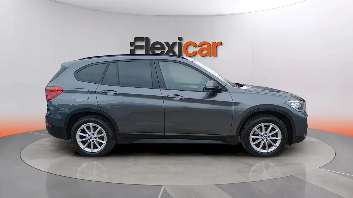 Usado BMW X1 150 CV (110 kW) 2021 Gris SUV