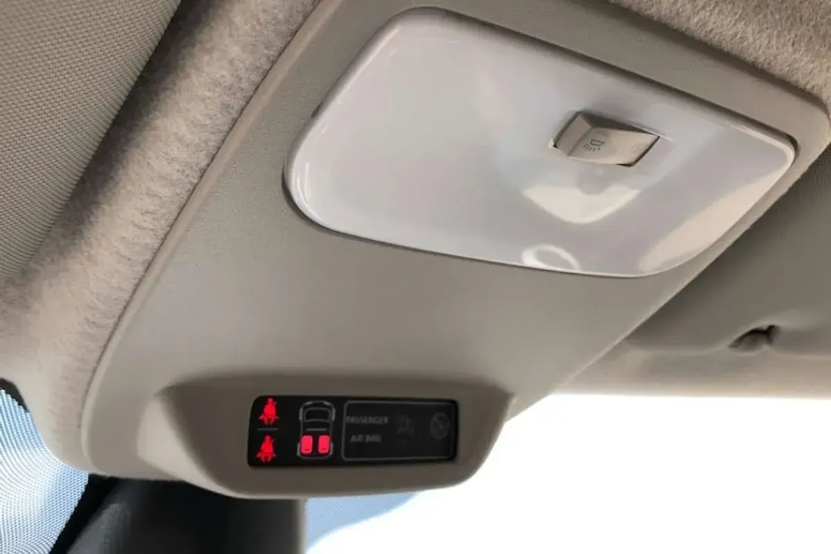 Usado Renault Twingo Zen 60 kW (82 CV) 2022 Blanco Utilitario