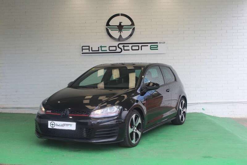 Negro Usado 2014 VW Golf VII GTI Utilitario | 18.490 € (Precio justo) - Imagen 1/4