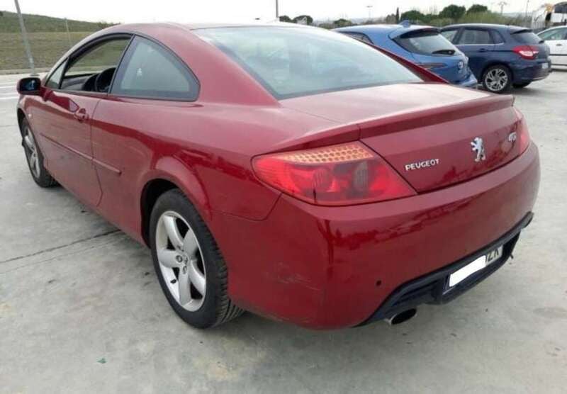 Burdeos Usado 2006 Peugeot 407 Coupe Coupe | 3990 € (Precio justo) - Imagen 1/4