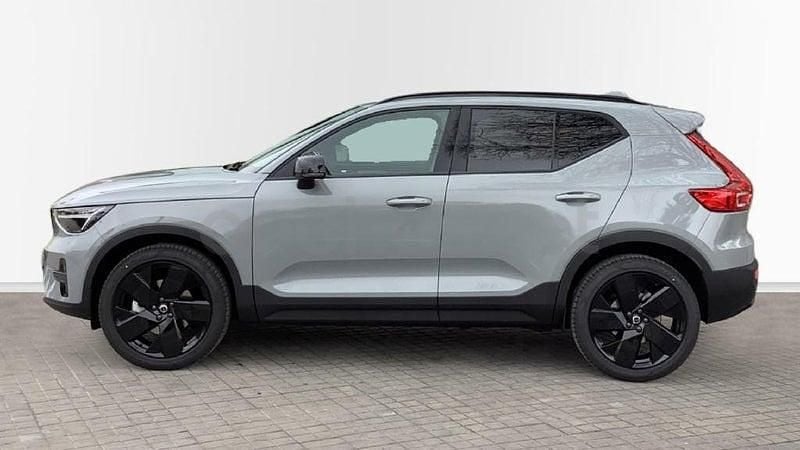 Nuevo Volvo XC40 Plus 163 CV (119 kW) 2025 Gris / plata SUV
