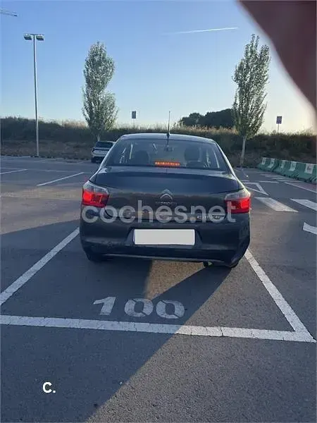 Usado Citroën C-Elysee I Seduction 72 CV (52 kW) 2013 Gris / plata Berlina