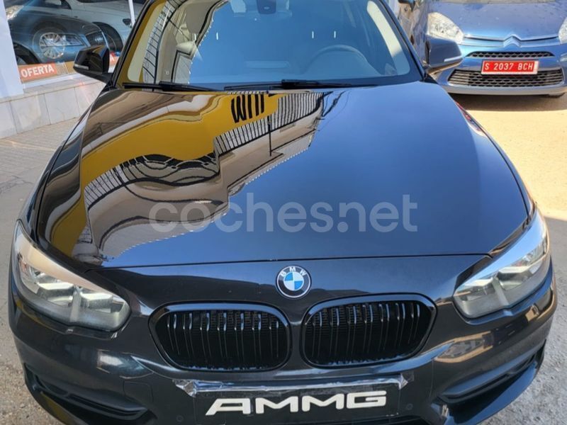 Usado BMW 118 150 CV (110 kW) 2018 Negro Utilitario