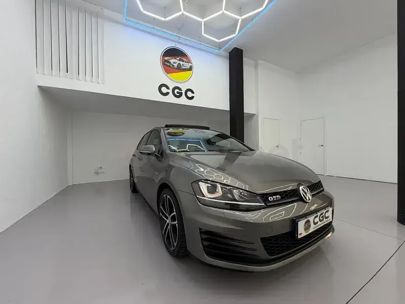 Usado VW Golf VII GTD 184 CV (135 kW) 2014 Beige Berlina
