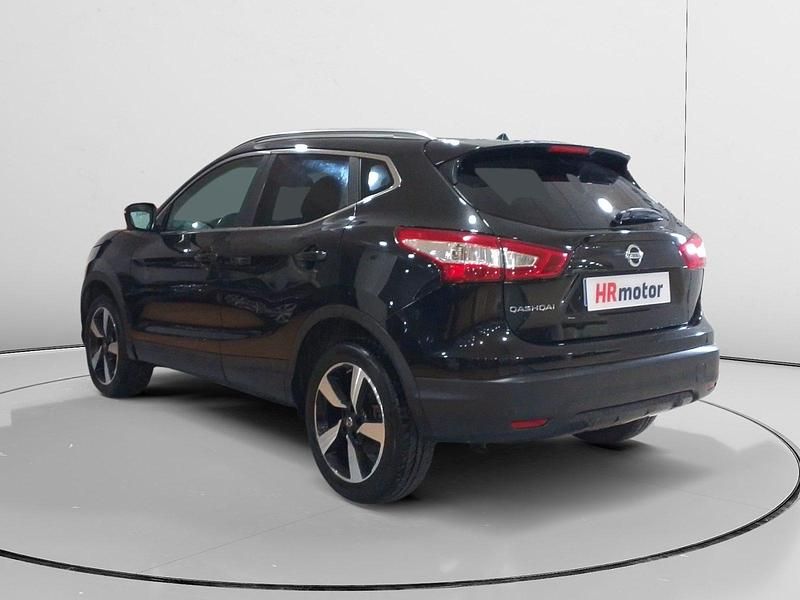 Usado Nissan Qashqai N-Connecta 116 CV (85 kW) 2016 Negro SUV