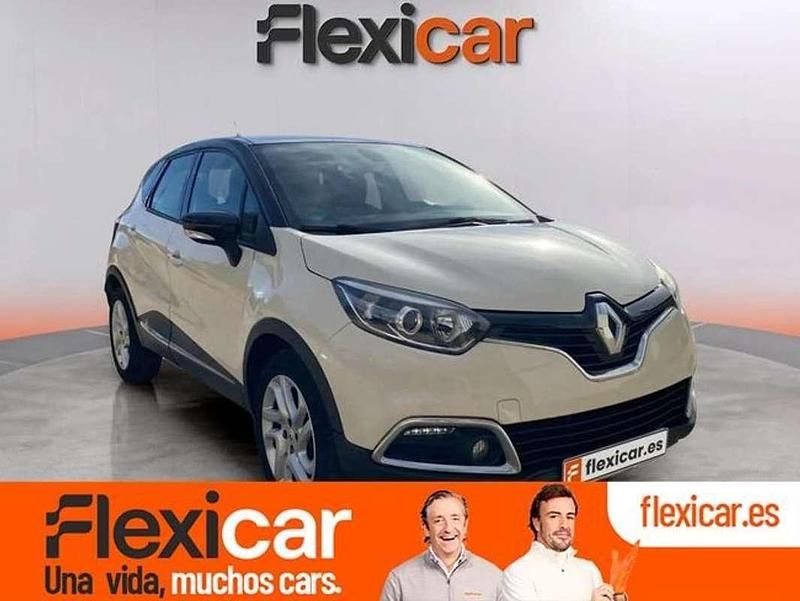 Beige Usado 2016 Renault Captur Intens SUV | 9970 € (Buen precio) - Imagen 1/4