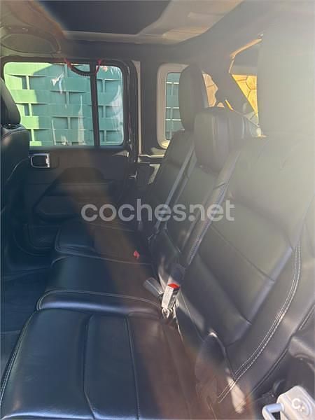 Usado Jeep Wrangler Unlimited Rubicon 200 CV (147 kW) 2019 Negro SUV