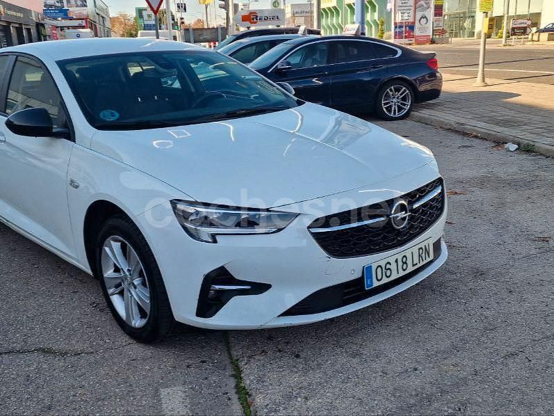 Blanco Usado 2021 Opel Insignia Business Berlina | 11.900 € (Super precio) - Imagen 1/4
