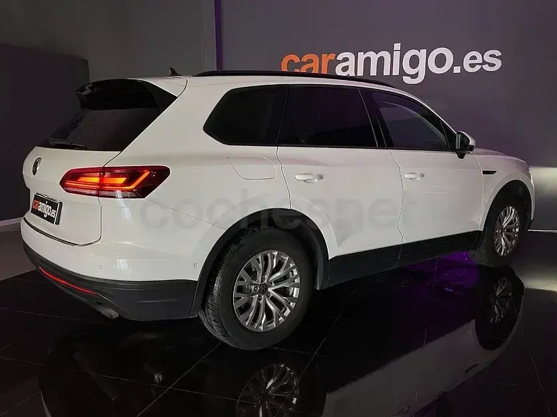 Usado VW Touareg 231 CV (169 kW) 2021 Blanco SUV