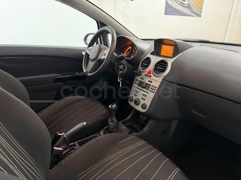 Usado Opel Corsa 90 CV (66 kW) 2009 Blanco Utilitario