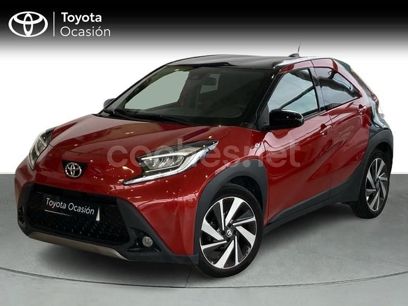 Rojo Usado 2022 Toyota Aygo X-play Utilitario | 14.990 € (Un poco caro) - Imagen 1/4