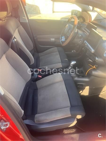 Usado Citroën C4 Live 100 CV (73 kW) 2016 Rojo Berlina
