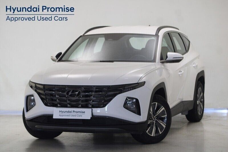 Atlas white Usado 2023 Hyundai Tucson SUV | 26.500 € (Un poco caro) - Imagen 1/4