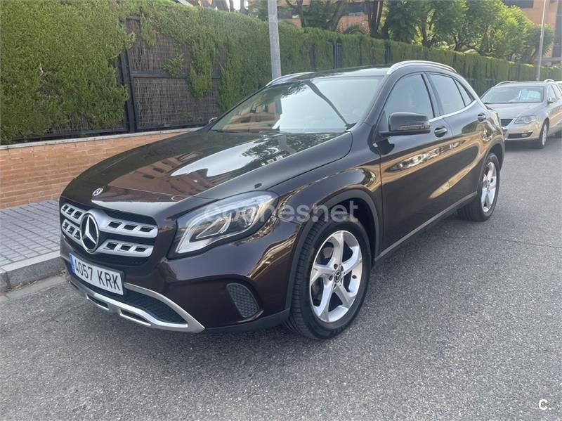Usado Mercedes GLA200 Urban 136 CV (100 kW) 2018 Marrón SUV
