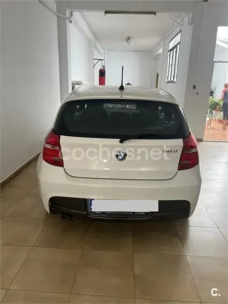 Usado BMW 116 115 CV (84 kW) 2011 Blanco Utilitario