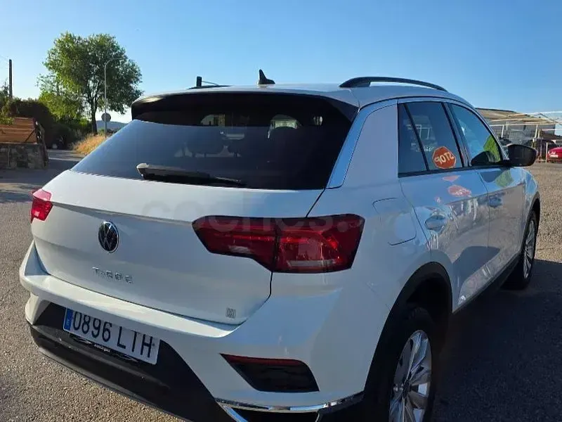 Usado VW T-Roc Advance 115 CV (84 kW) 2021 Blanco SUV