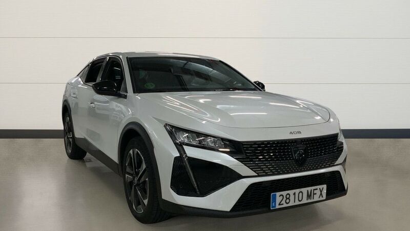 Blanco Usado 2023 Peugeot 408 Allure Berlina | 28.990 € (Caro) - Imagen 1/4