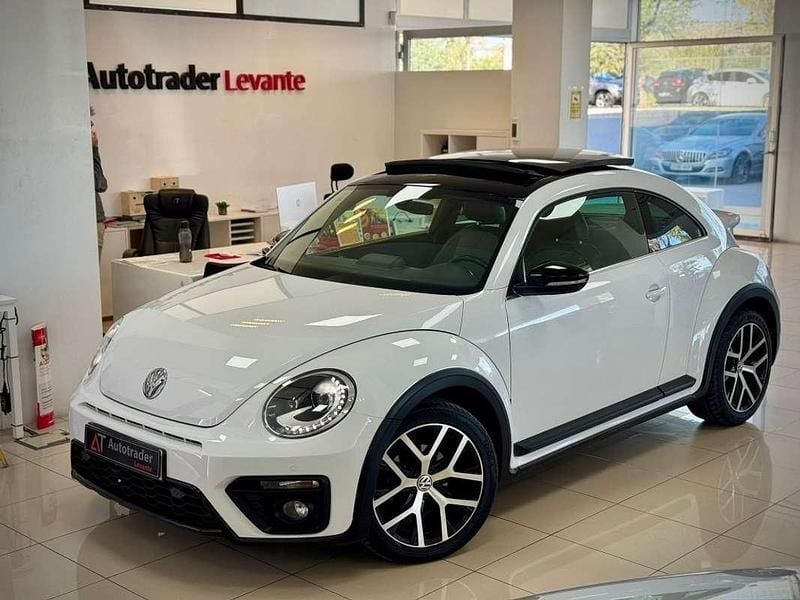 Usado VW Beetle Dune 150 CV (110 kW) 2017 Blanco Utilitario