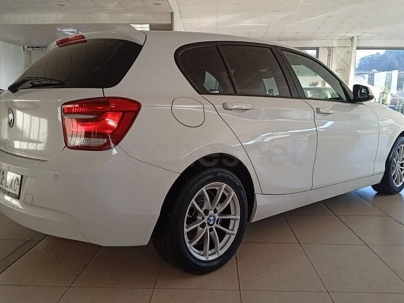 Usado BMW 114 Comfort Edition 102 CV (75 kW) 2015 Blanco Utilitario