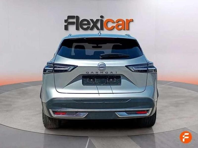 Usado Nissan Qashqai N-Connecta 158 CV (116 kW) 2025 Gris SUV